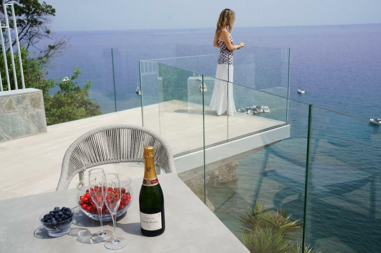 B&B Capo Torre Resort & Spa Албисола Супериоре Екстериор снимка