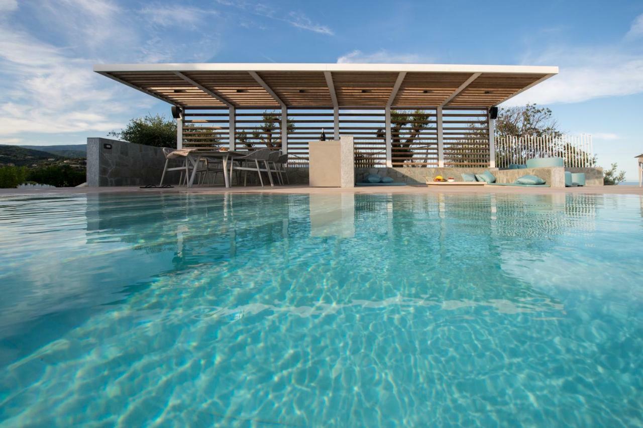 B&B Capo Torre Resort & Spa Албисола Супериоре Екстериор снимка