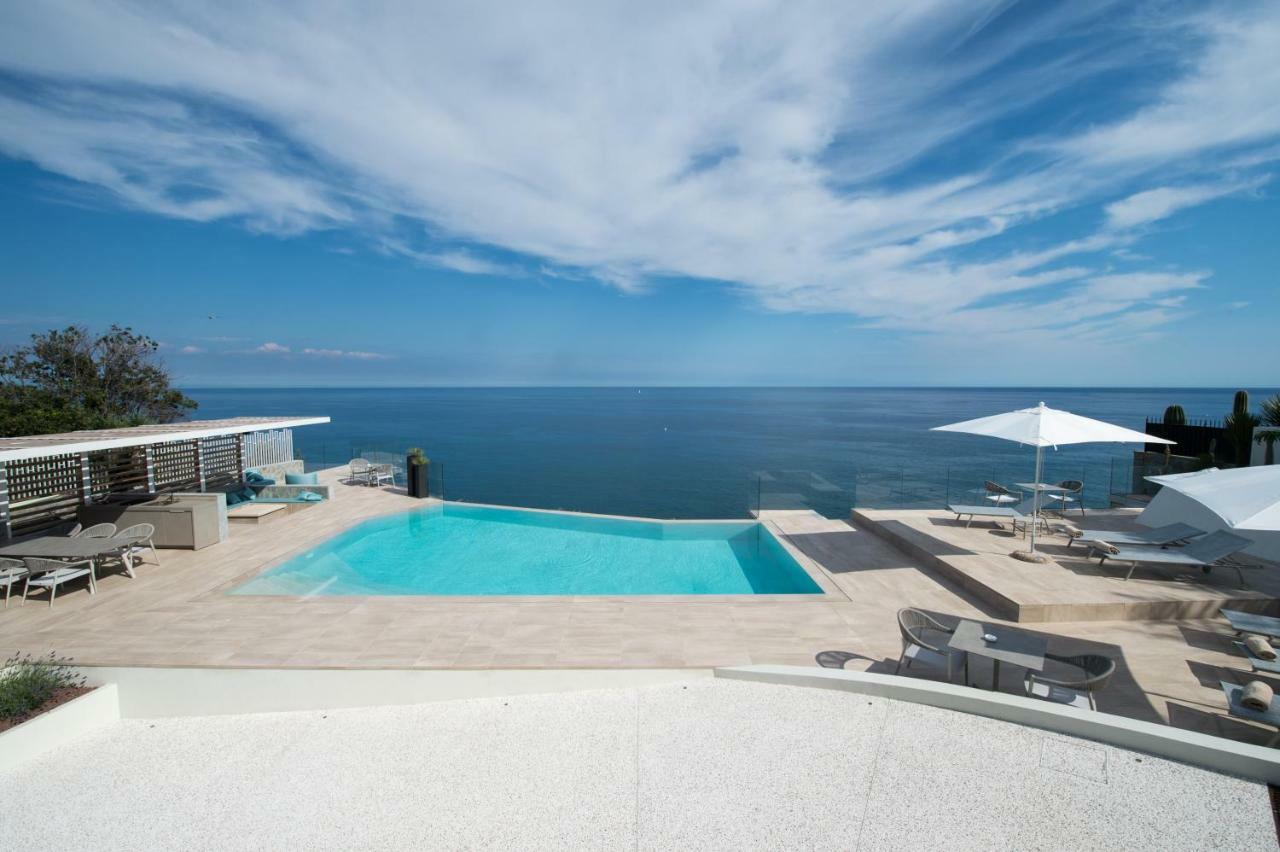 B&B Capo Torre Resort & Spa Албисола Супериоре Екстериор снимка