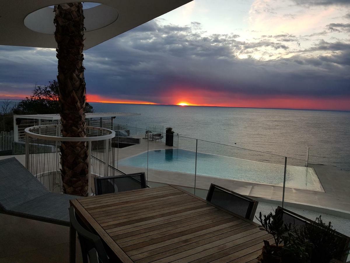 B&B Capo Torre Resort & Spa Албисола Супериоре Екстериор снимка